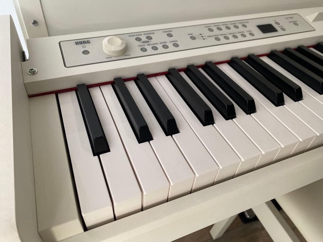 電子ピアノ KORG LP380/ LP-380 コンパクトな奥行26センチ！