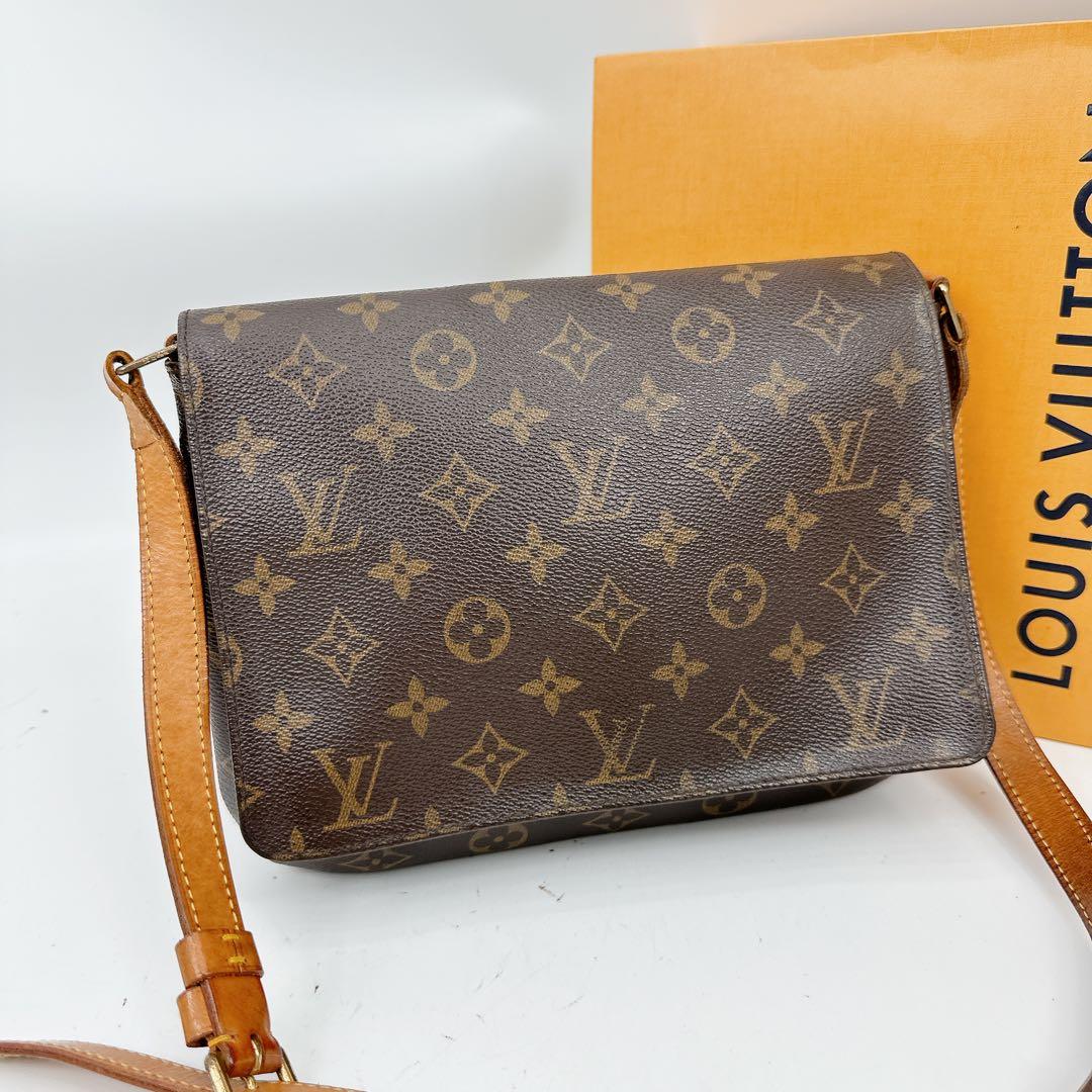 ルイヴィトン　モノグラム　ワンショルダーバッグ　ミュゼットタンゴ　ショート