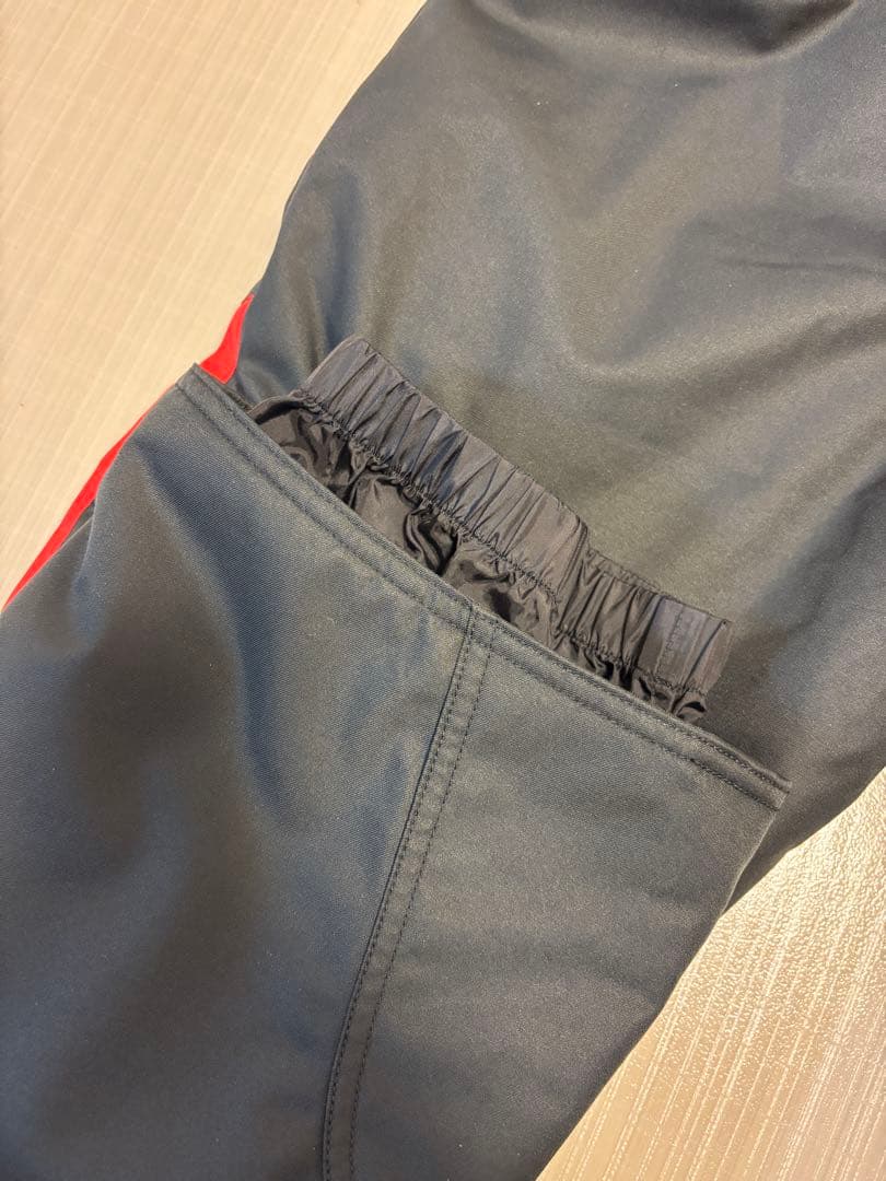 Mizuno スキーウェアセット 黒と赤