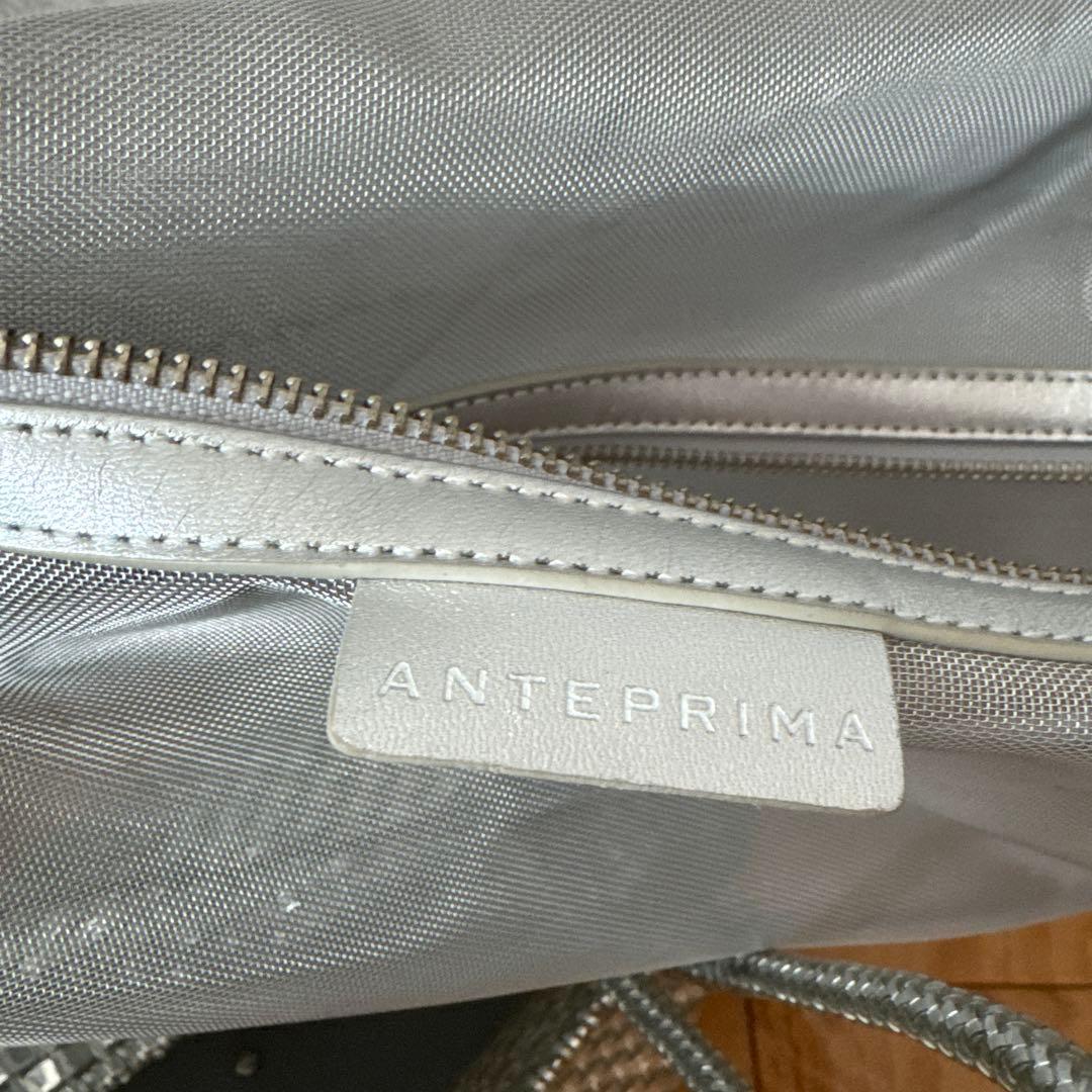アンテプリマ　シルバートートバッグ