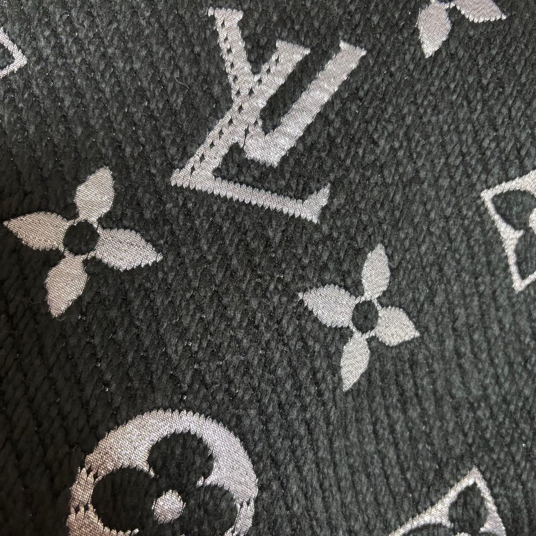 Louis Vuitton マフラー 黒 モノグラム