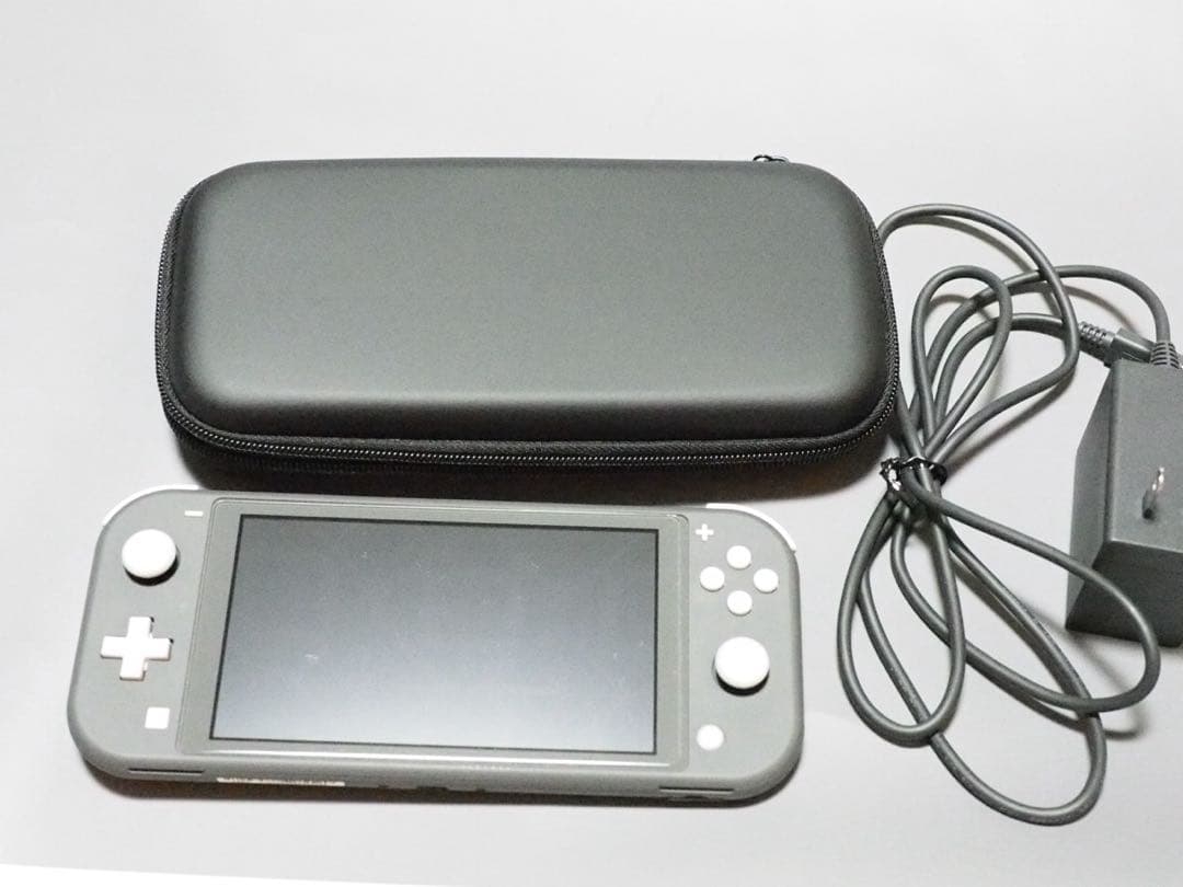 緊急値下げ　美品　Nintendo Switch Lite 本体