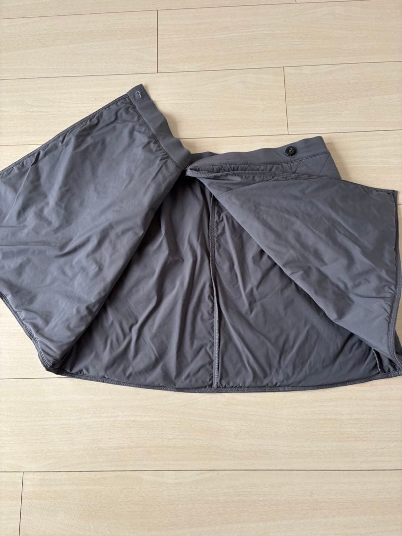 アダバット中綿スカート　グレーＬアドミラルスカート合わせて2品