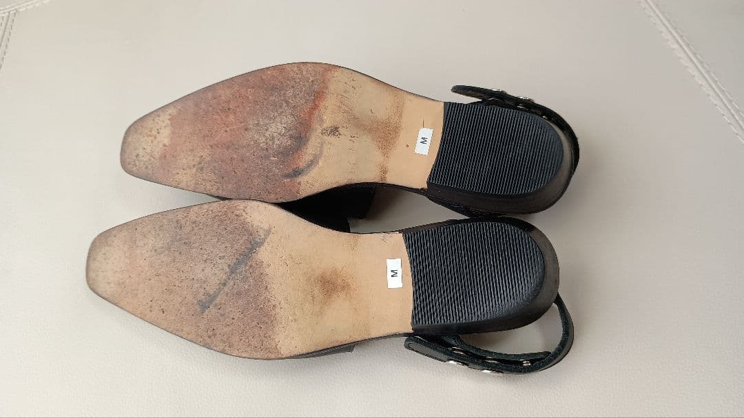 Y's リミフゥ　サンダル　Мサイズ(ブラック)