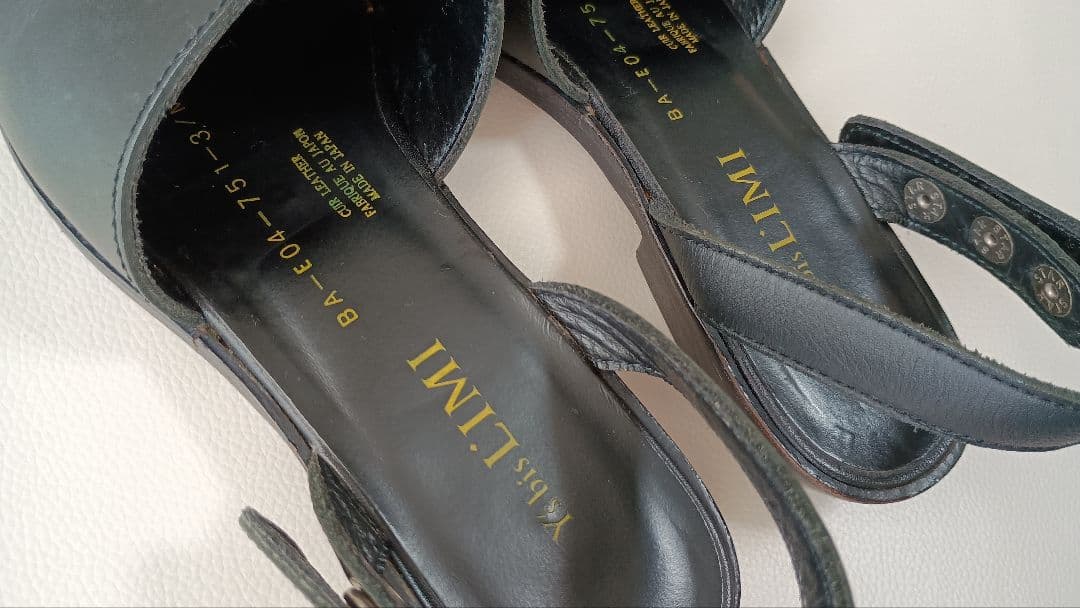 Y's リミフゥ　サンダル　Мサイズ(ブラック)