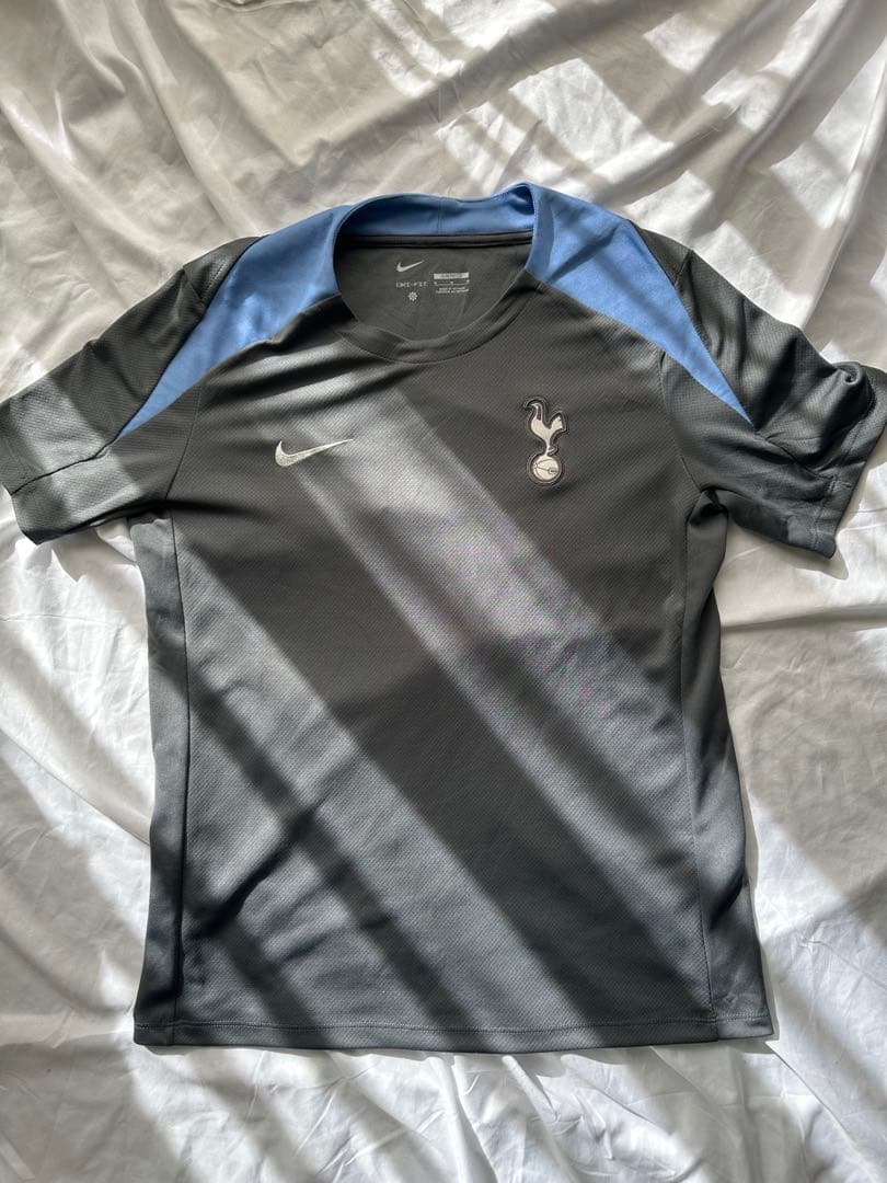 Tottenham Hotspur トレーニングウェア　上下セット