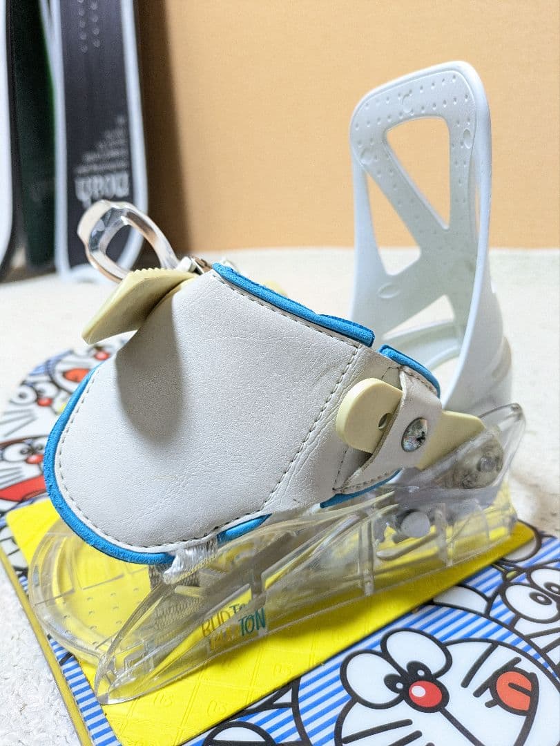 BURTON ジュニア用スノーボード80cm ドラえもん