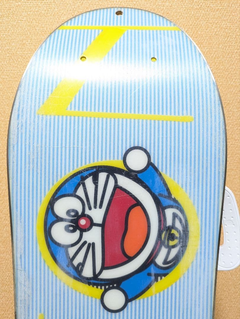 BURTON ジュニア用スノーボード80cm ドラえもん