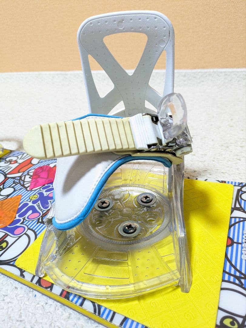 BURTON ジュニア用スノーボード80cm ドラえもん