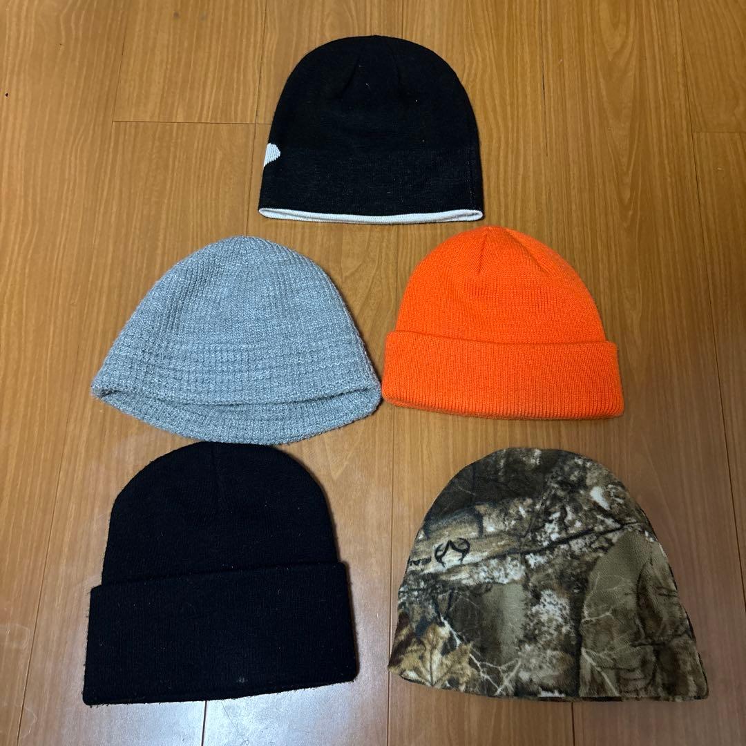 ビーニー　ニット帽　カウハート　リアルツリー　オークリー
