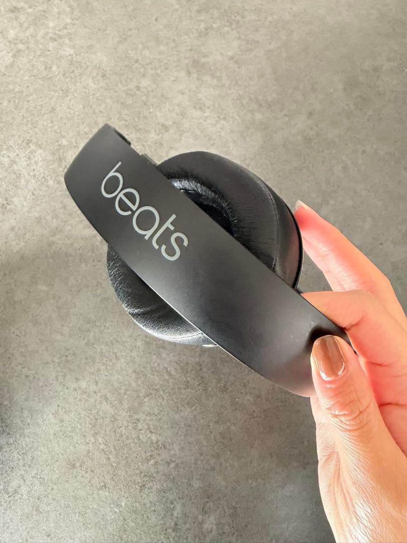 beats studio wireless ブラック
