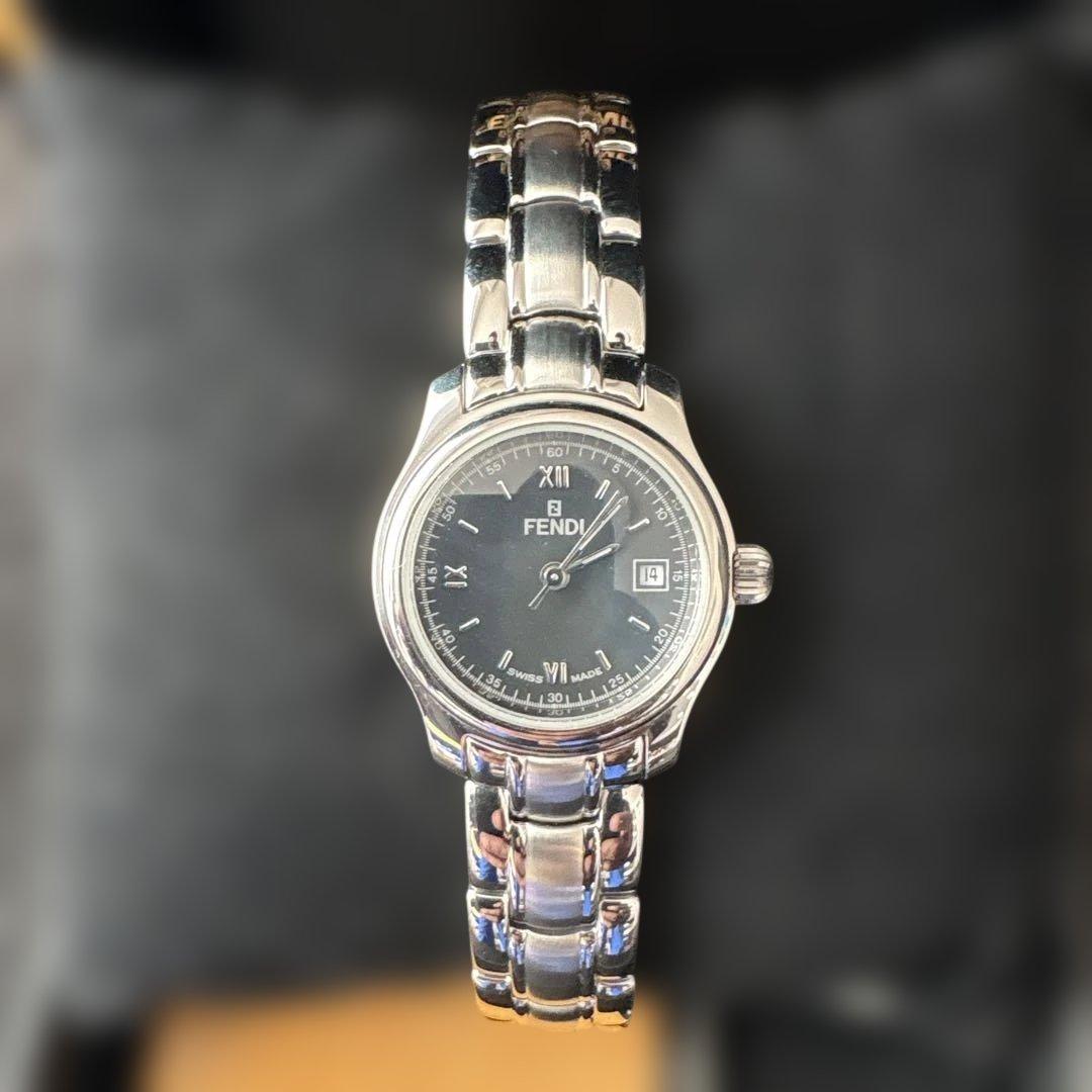 新品未使用（電池切れ）FENDI 腕時計 クォーツ 黒文字盤 ステンレス