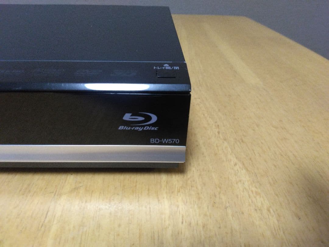 SHARP AQUOSブルーレイレコーダー W570 2番組同時録画　保証付き