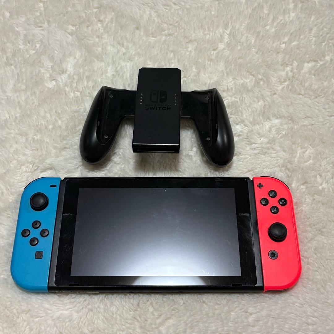動作確認済　任天堂　Nintendo Switch 本体　(少しジャンク品)