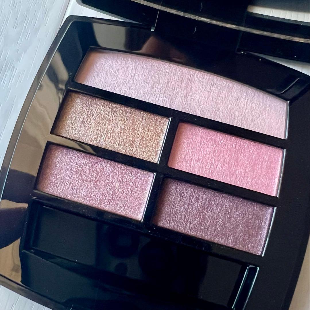 CHANEL レ ベージュ パレット ルガール LIGHT