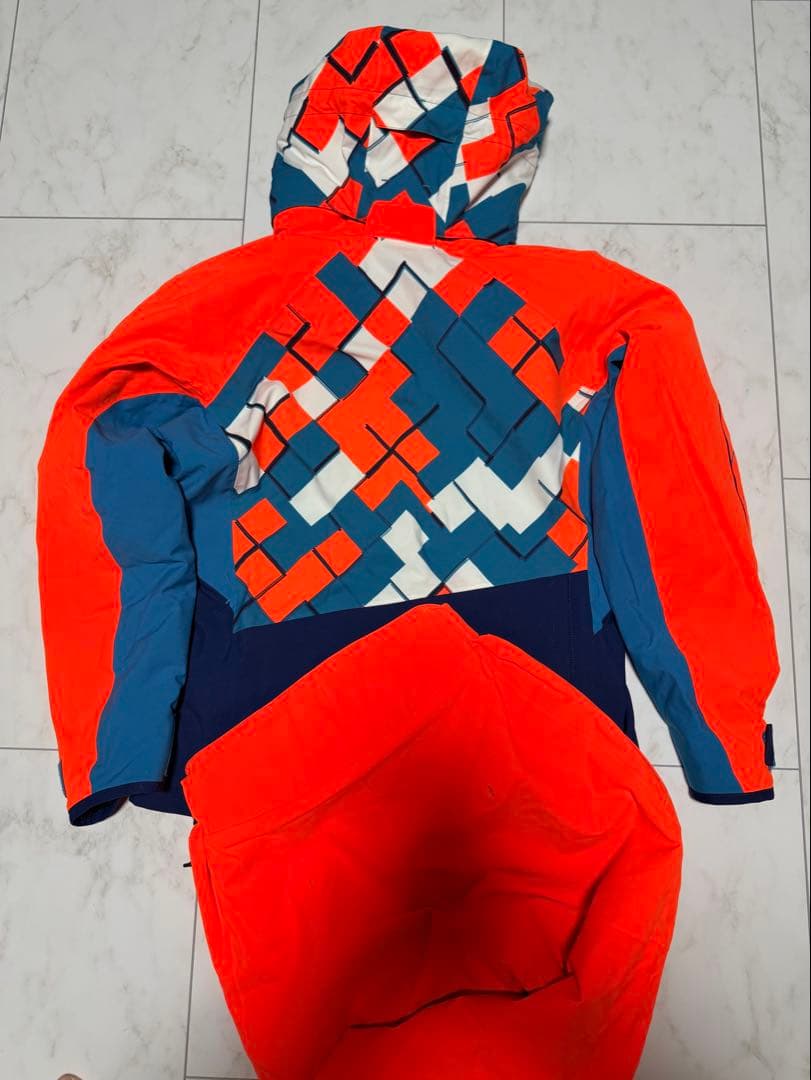 オンヨネ　デモ用スキーウェア上下　170cm ウエスト76 Mサイズ オレンジ