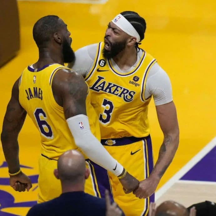 【激レア】レイカーズ ジェームズ 22/23 ユニフォーム Lサイズ