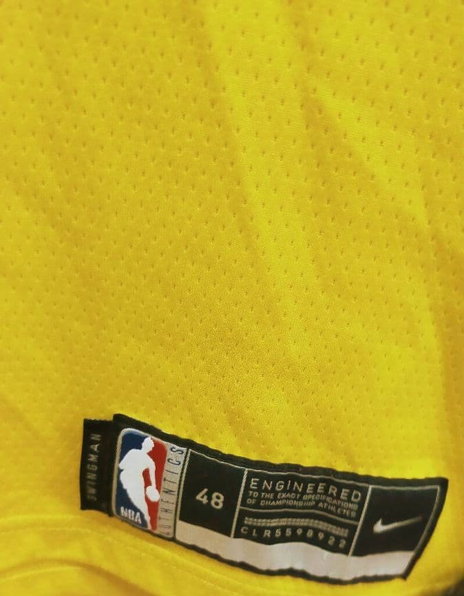 【激レア】レイカーズ ジェームズ 22/23 ユニフォーム Lサイズ