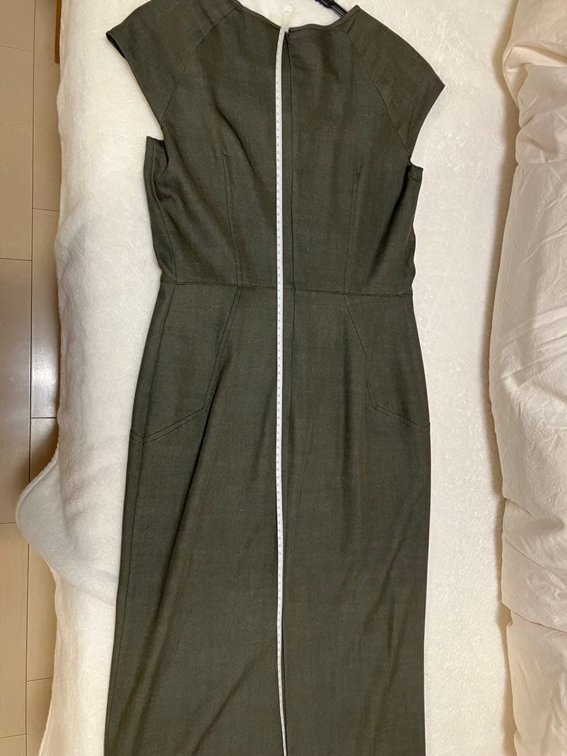 【年末年始特別価格】Pinky&Diane ステッチワークワンピース カーキ