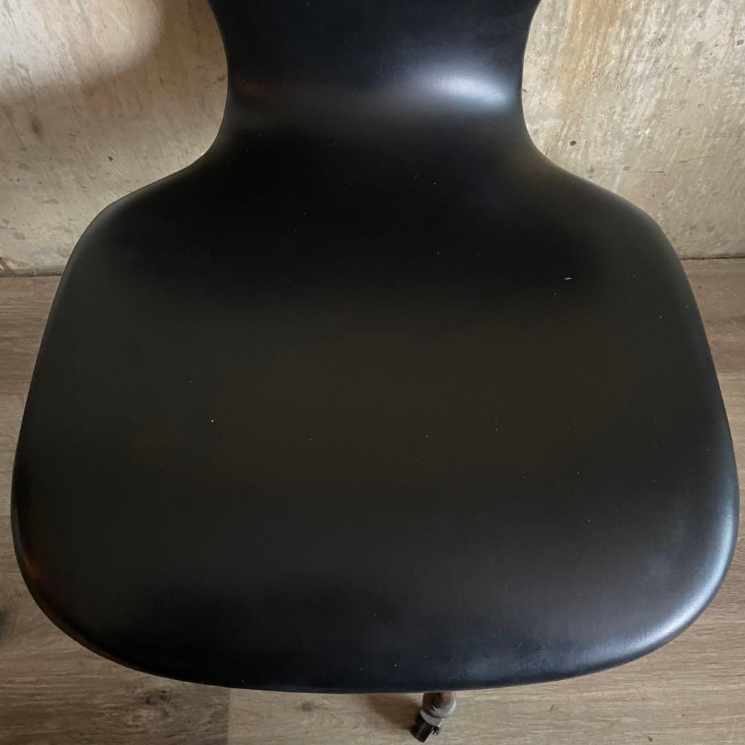 インダストリアル　チェア　キャスターチェア　オフィスチェア　ヴィンテージ　レトロ