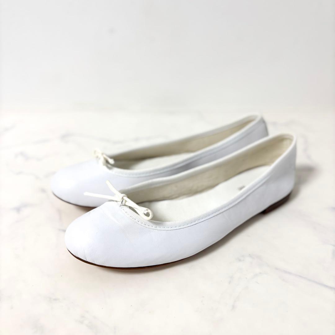 美品 レペット 37 サンドリオン フラットシューズ レザー ホワイト