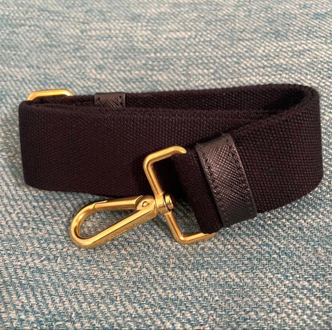 【ゆき】新品未使用*プラダ ショルダーストラップのみ カナパ ブラック 黒