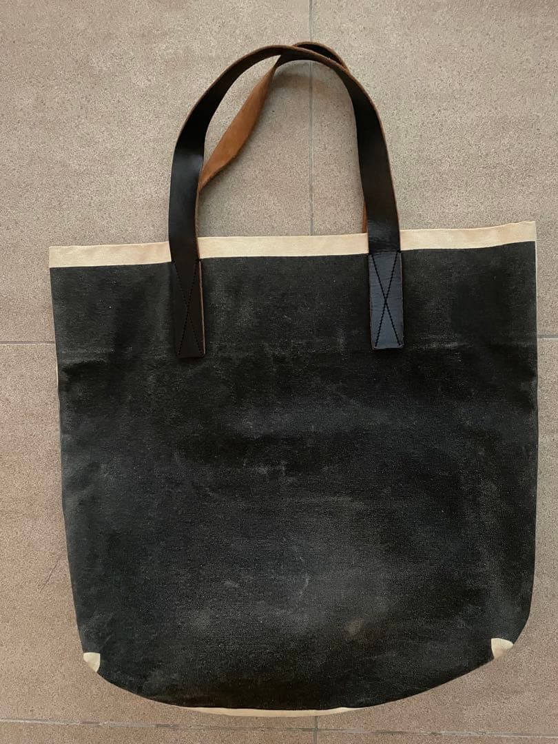 マルニ　MARNIキャンバストートバッグ ネイビー