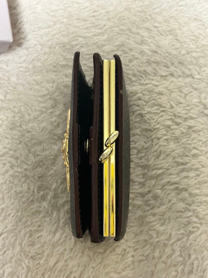 【匿名配送】vivienne westwood 財布 がま口Executive