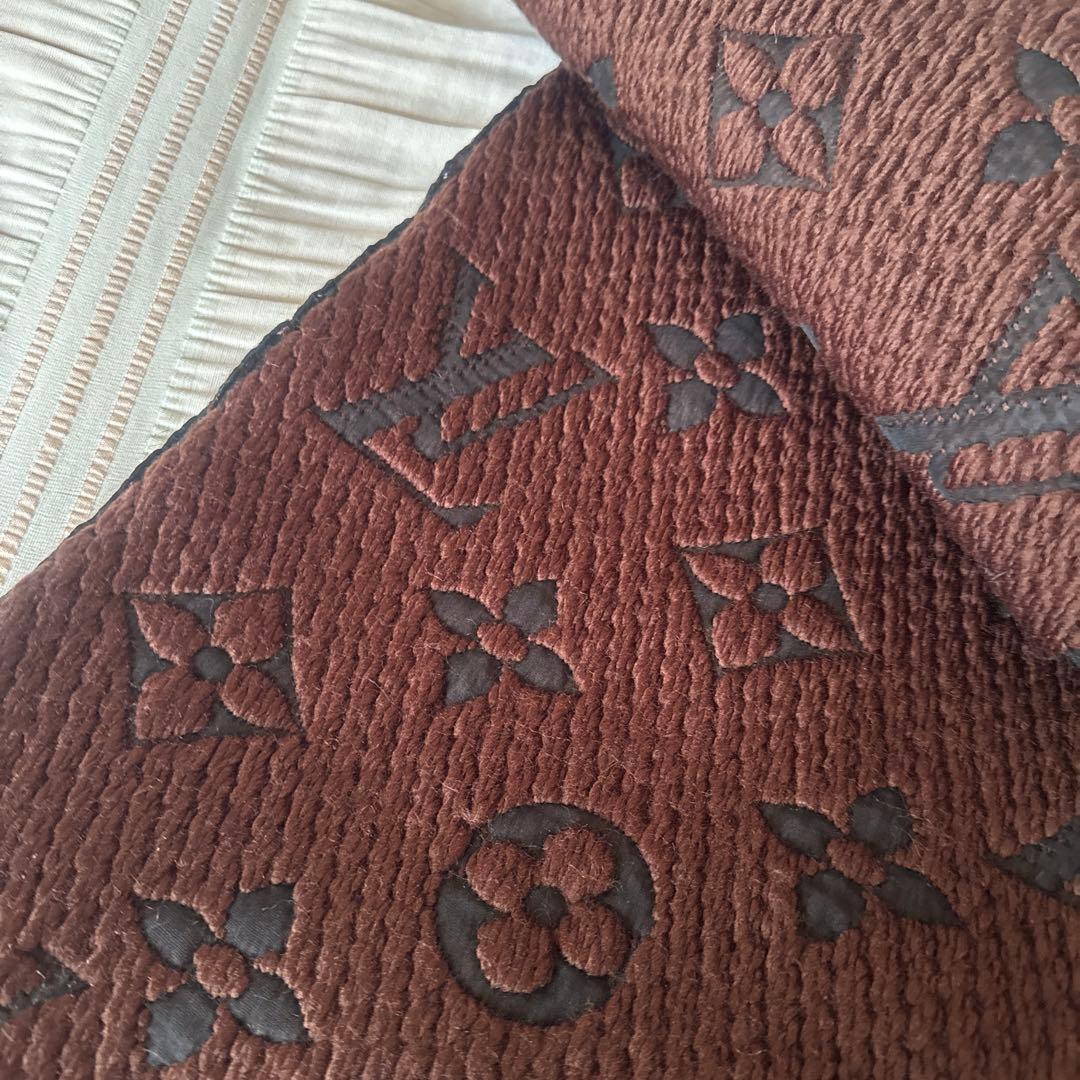 ルイヴィトン エシャルプロゴマニア マフラー ブラウン M72241