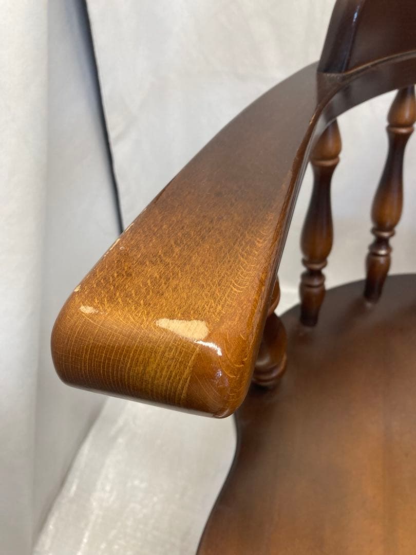 ②飛騨産業　キツツキマーク　椅子　ダイニングチェア