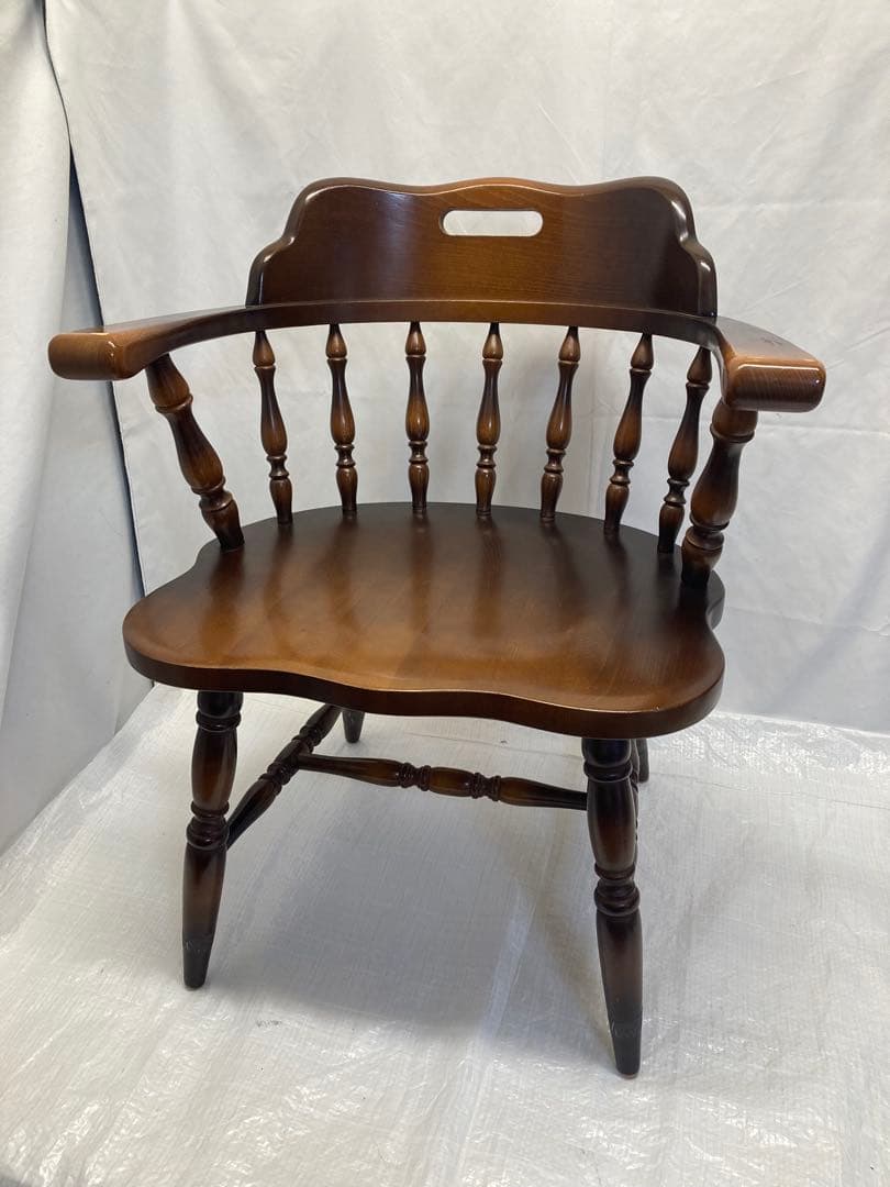 ②飛騨産業　キツツキマーク　椅子　ダイニングチェア