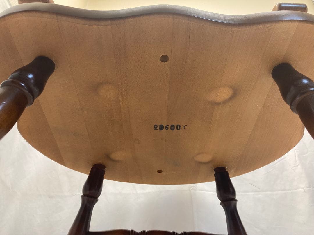 ②飛騨産業　キツツキマーク　椅子　ダイニングチェア