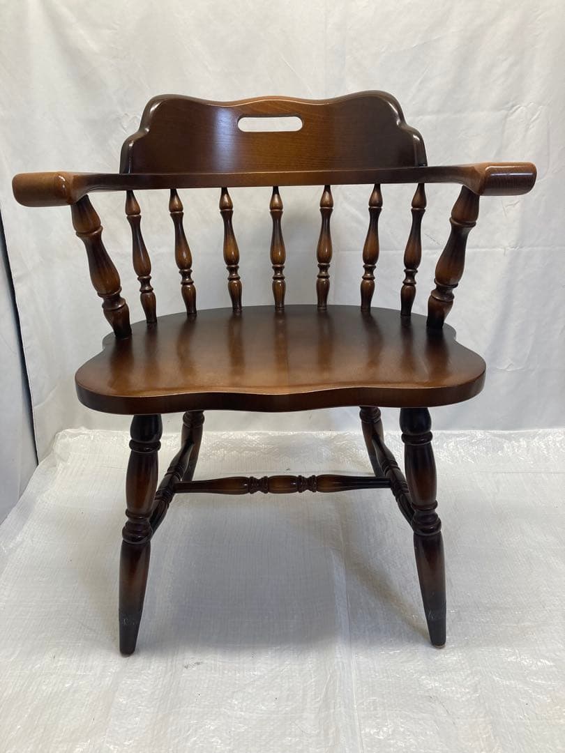 ②飛騨産業　キツツキマーク　椅子　ダイニングチェア