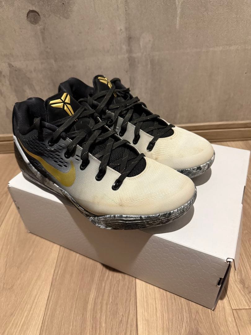 シューズ(男性用) KOBE 9 elite low protro EM mambacita