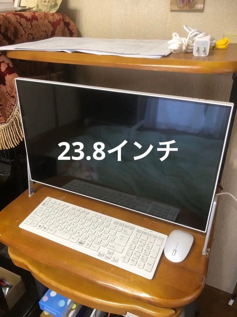 FMV ESPRIMO FH52/D3 ホワイト