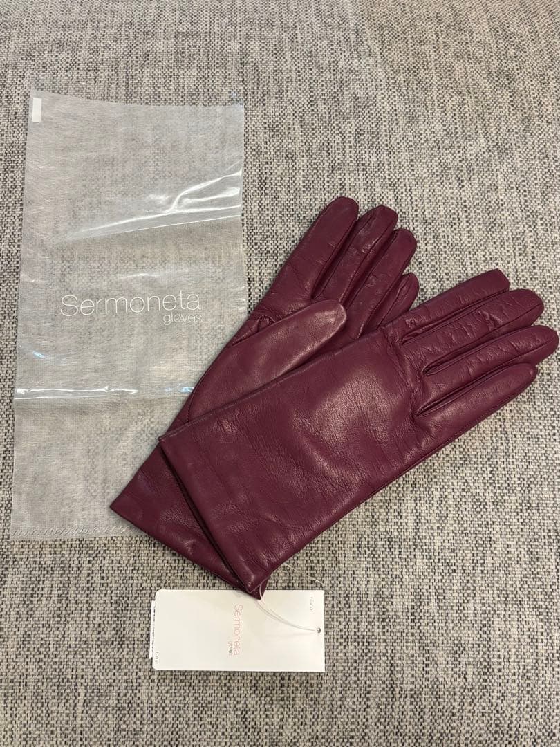 sermoneta globes手袋　山羊革