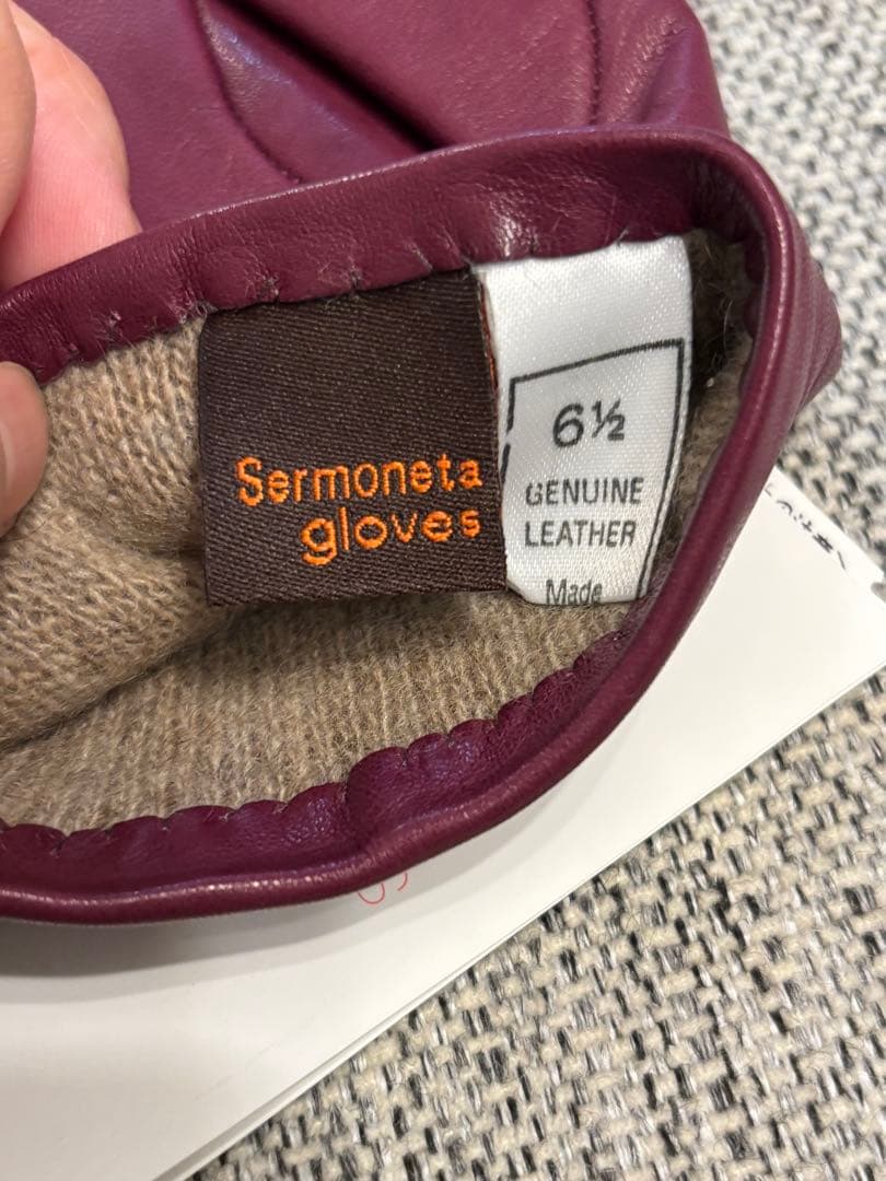 sermoneta globes手袋　山羊革