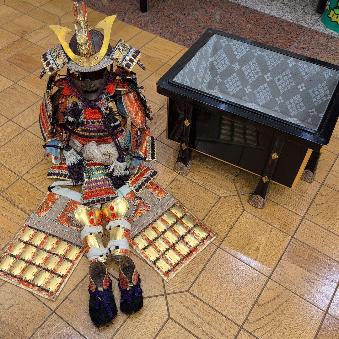 五月人形　鎧・兜