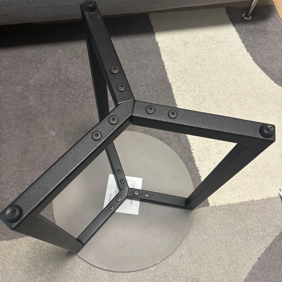 グレー 円形 人工大理石テーブル