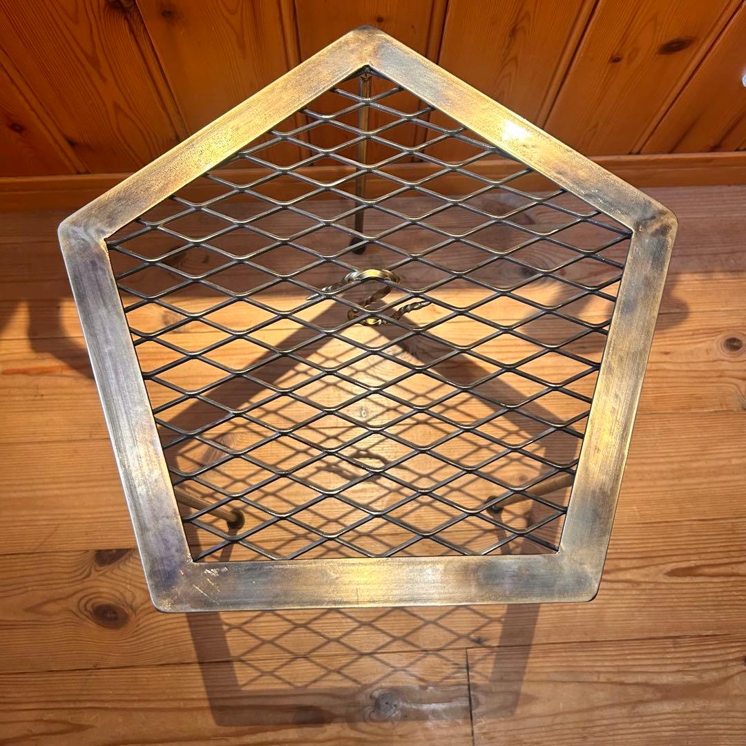 ペンタゴンテーブル　サイドテーブル　什器　アガベ棚　アイアンテーブル