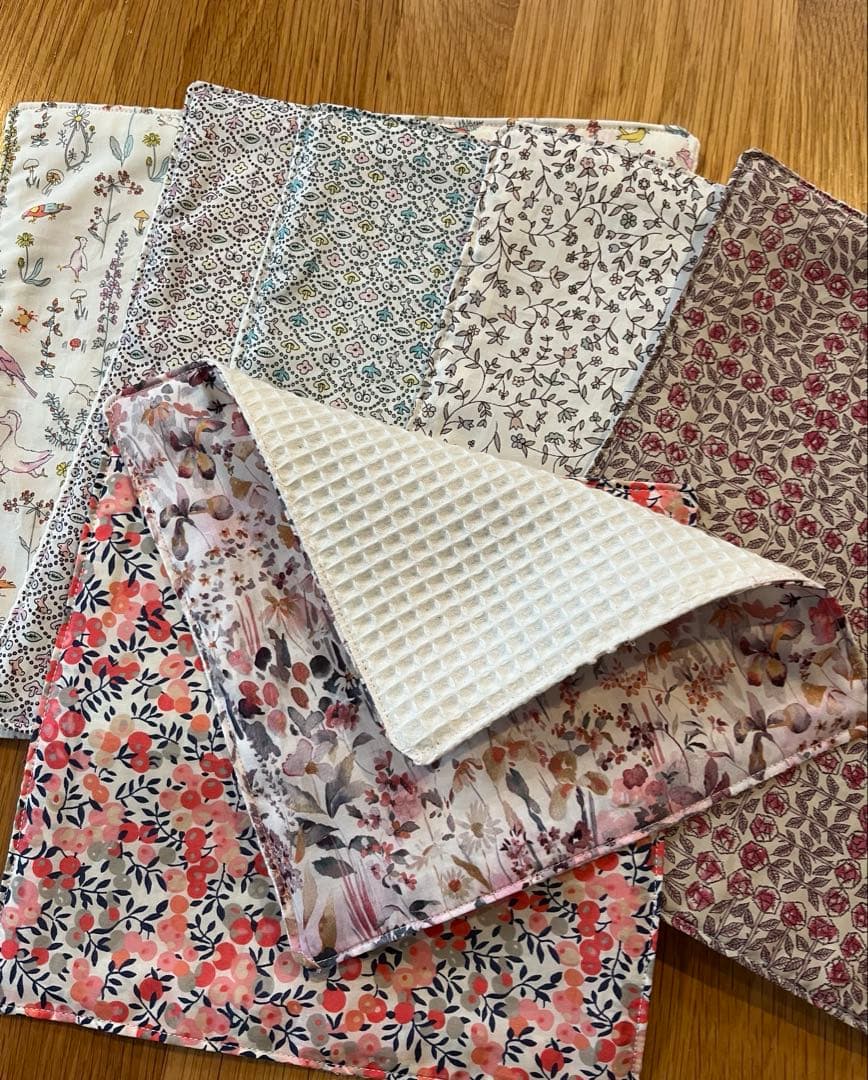 hachi＊リバティ生地使用＊巾着セット