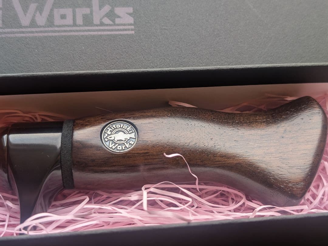 値下げ不可値下げ予定無し完売　ヒトトキワークス　サンバーストガングリップ未使用品