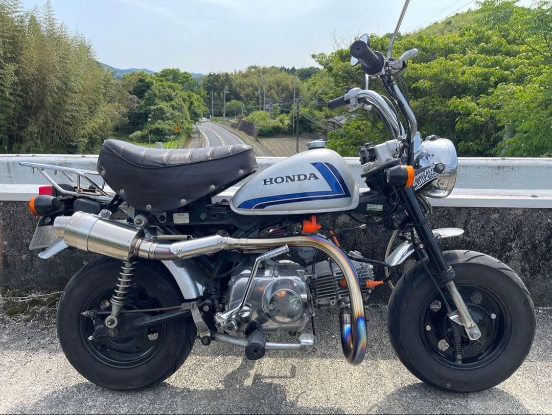 オーニシヒートマジック　モンキー　アップマフラー