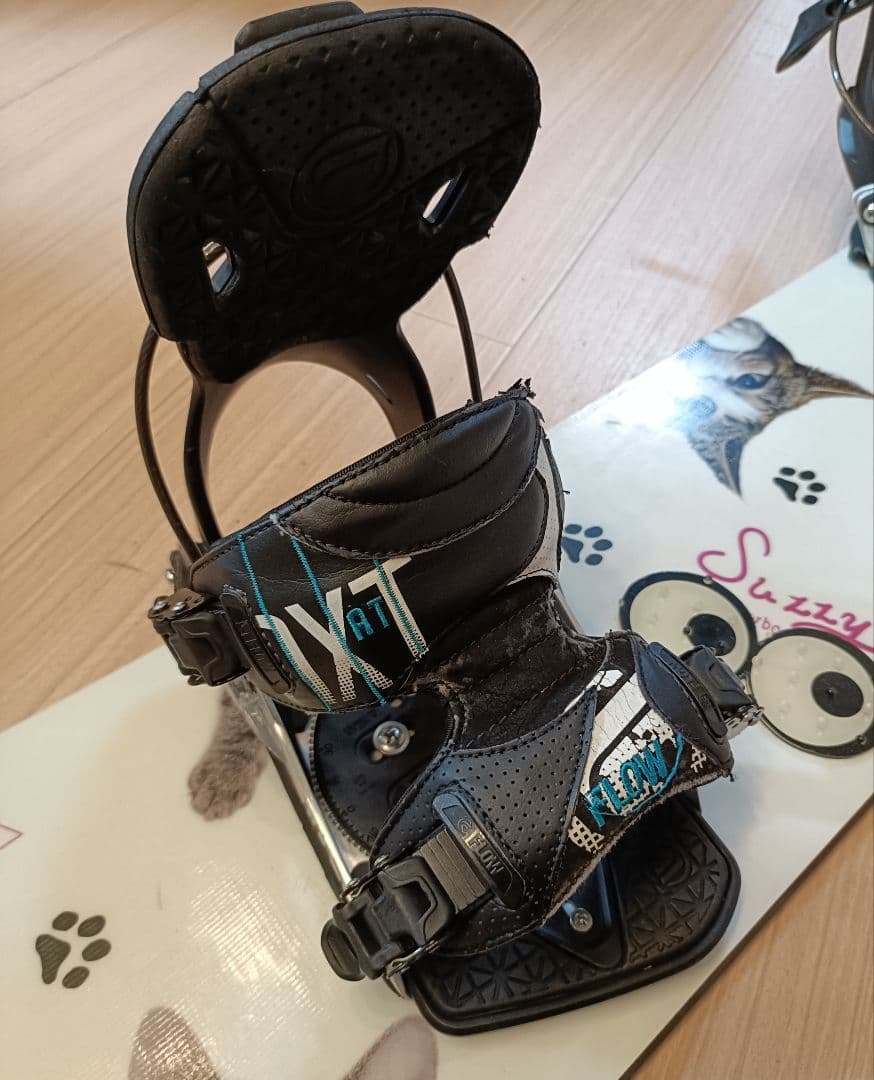 スノボ　バインディング　2点セット HEAD 147cm　FLOW 猫　送料込み