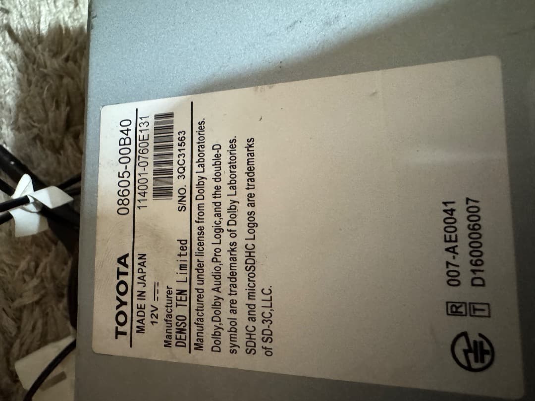 トヨタ純正9インチメモリーナビ NSZT-Y68T セキュリティロック品