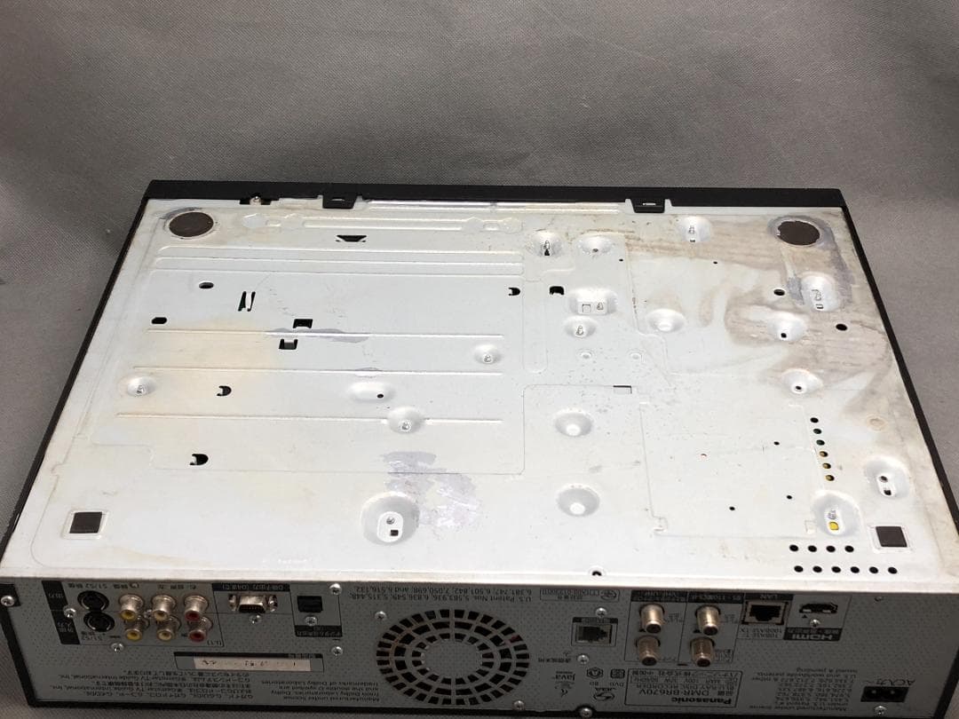 パナソニック BD/VHSビデオ一体型 DMR-BR670V 【動作品】