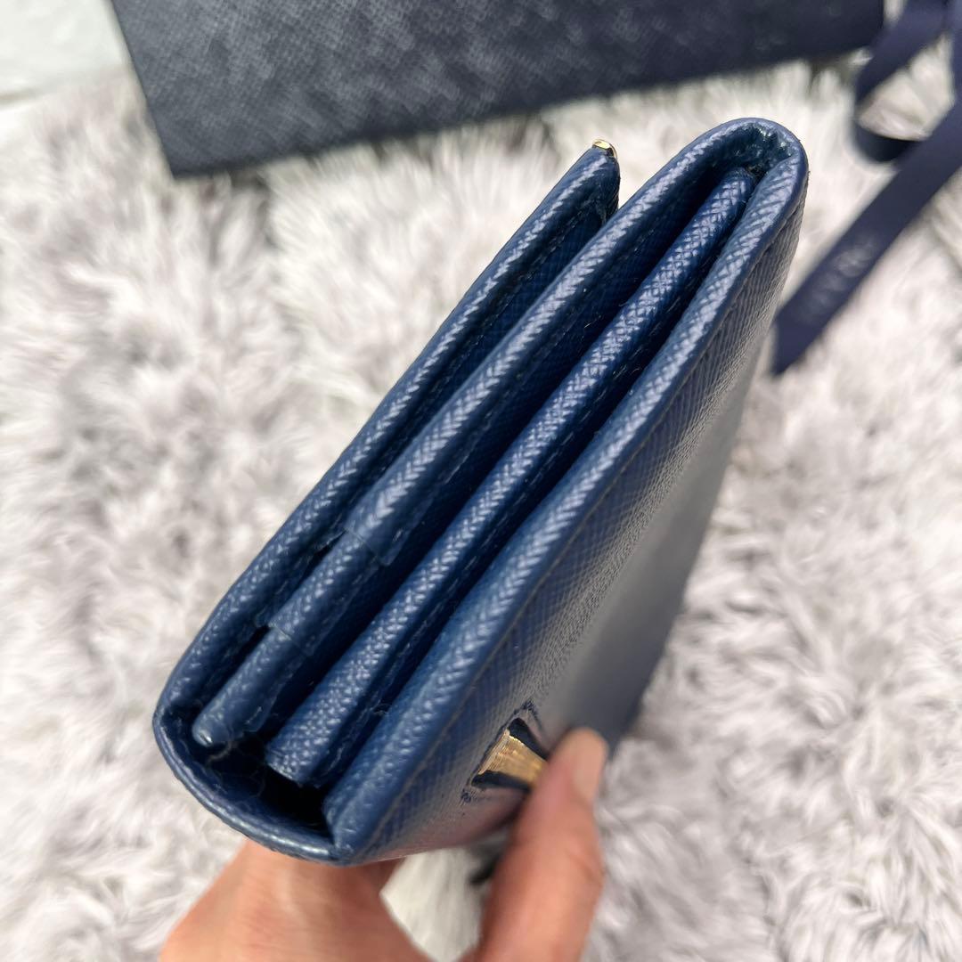 美品✨PRADA サフィアーノ　メタルバー　メタルロゴ　ネイビー　長財布