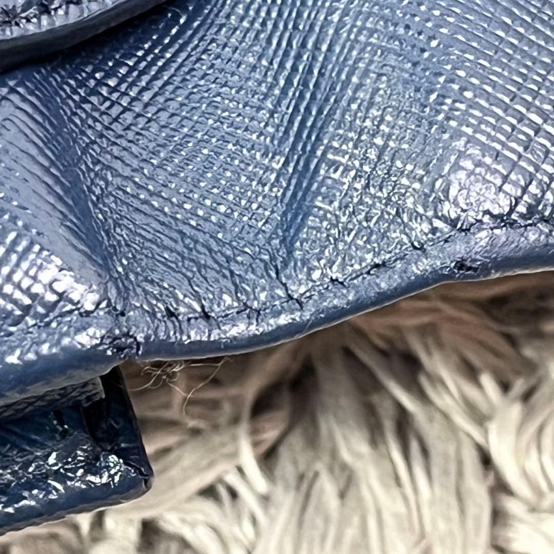 美品✨PRADA サフィアーノ　メタルバー　メタルロゴ　ネイビー　長財布
