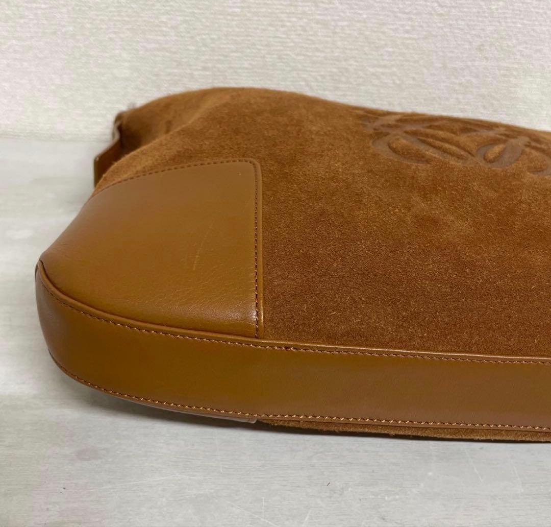 ロエベ　ワンハンドルトート　ブラウン