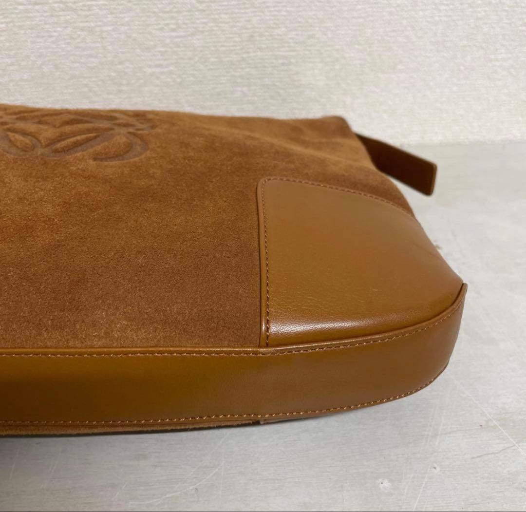 ロエベ　ワンハンドルトート　ブラウン